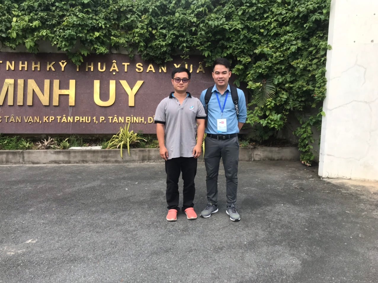 Photo with contacted person 2.jpg
